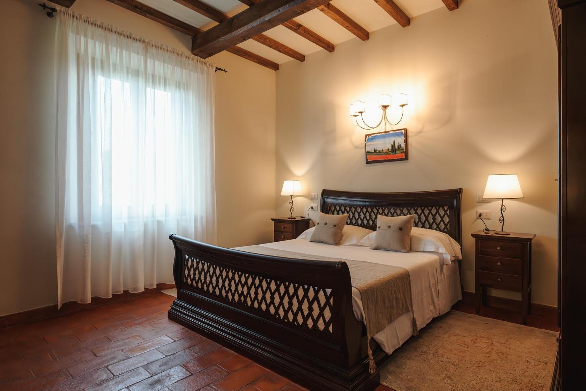 Wine Estate Rooms Paradiso Di Cacuci มอนตาลชิโน ภายนอก รูปภาพ