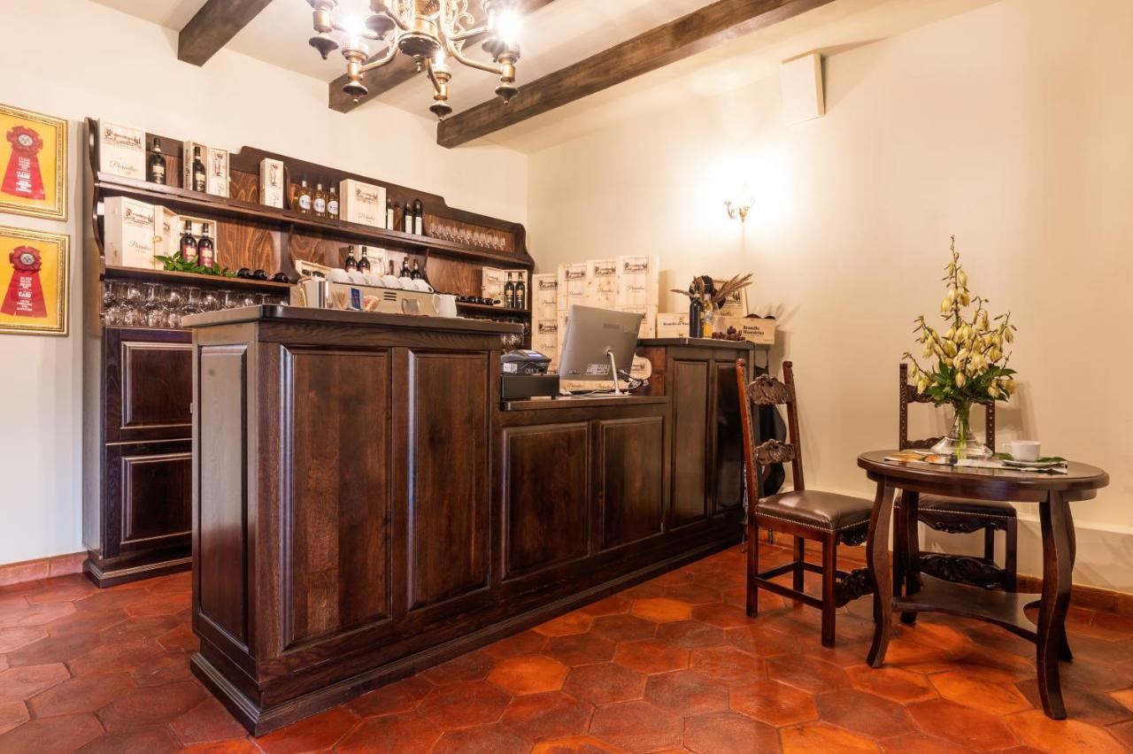 Wine Estate Rooms Paradiso Di Cacuci มอนตาลชิโน ภายนอก รูปภาพ
